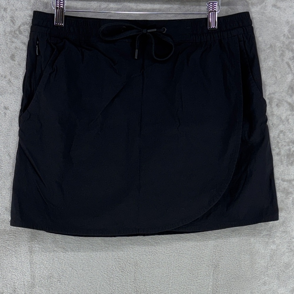 Eddie Bauer Black Women's Performance Skort Size M
